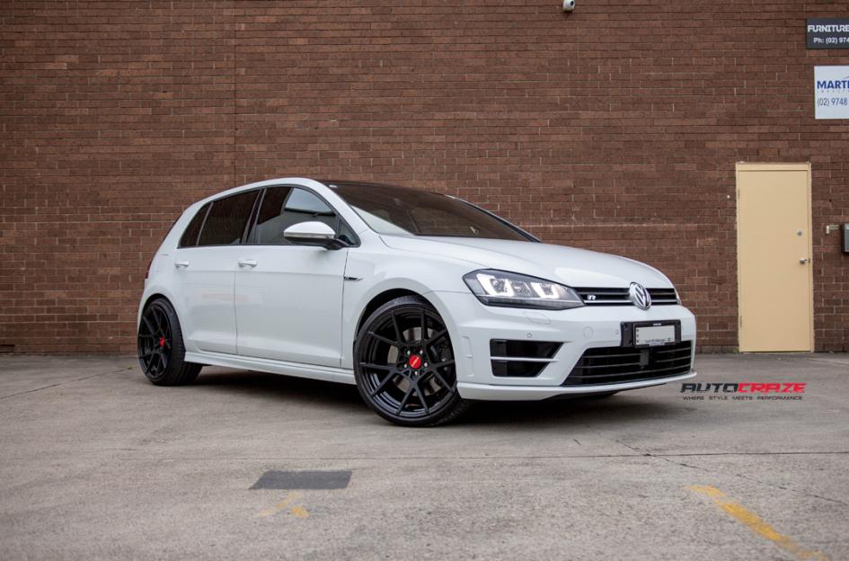 VOLKSWAGEN GOLF KPS MATTE BLACK 9