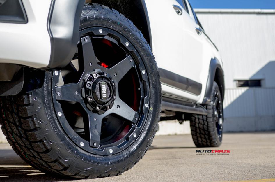 TOYOTA HILUX N80 4WD GD04 MATTE BLACK 4