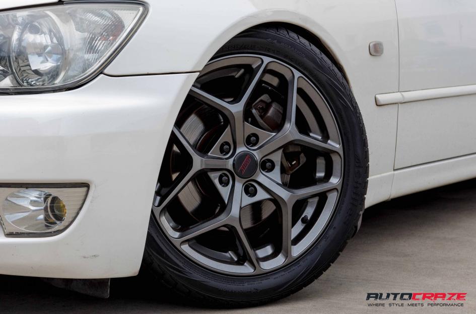 LEXUS-IS300-DOMINATE-GUNMETAL