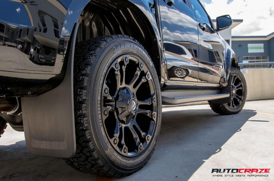 HOLDEN COLORADO VAPOR MATTE BLACK