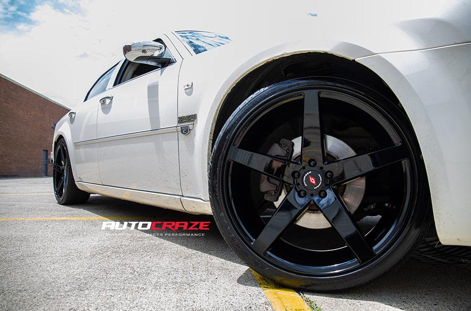 CHRYSLER 300C IFG 8 FLAT BLACK