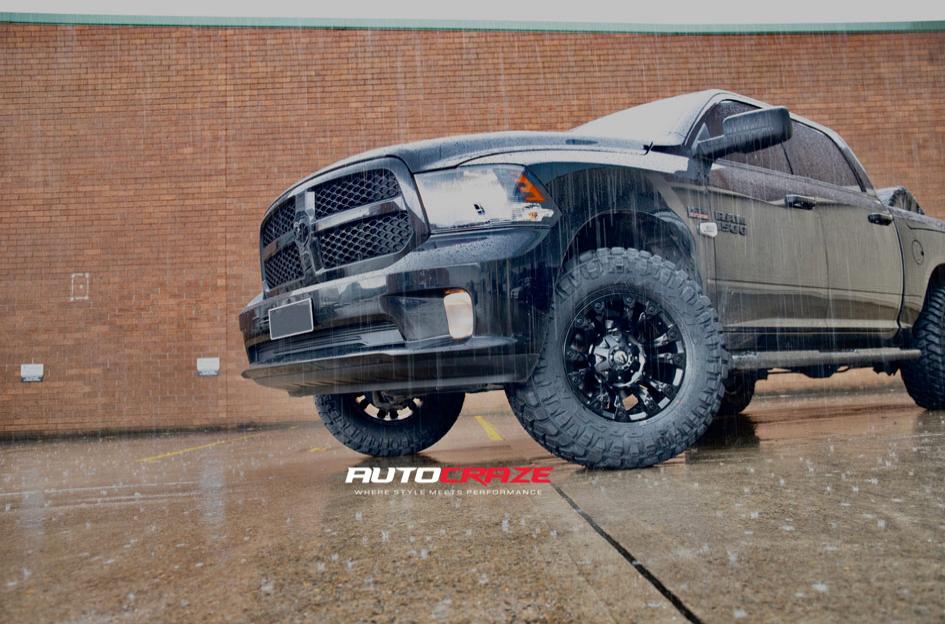 DODGE-RAM-VAPOR-MATTE-BLACK