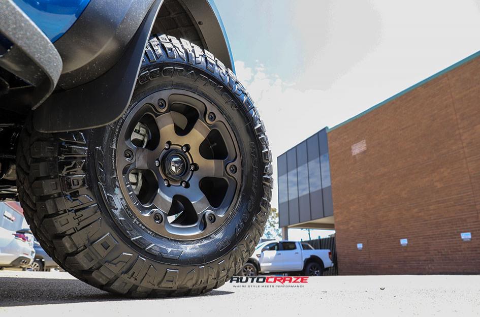 FORD RANGER RAPTOR BEAST BLACK MACHINED WITH DARK TINT