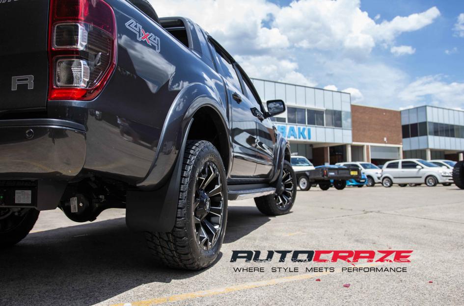 FORD RANGER ASSAULT GLOSS BLACK MILLED ACCENTS