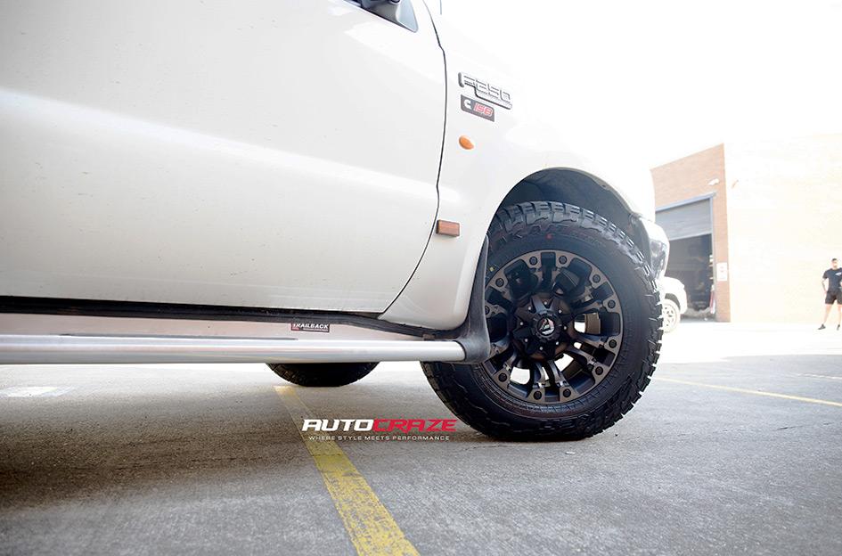 FORD-F250-BLITZ-GLOSS-BLACK