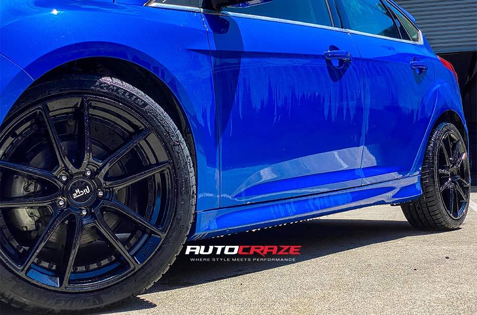 FORD FOCUS  5 STUD  VOSSO SATIN BLACK