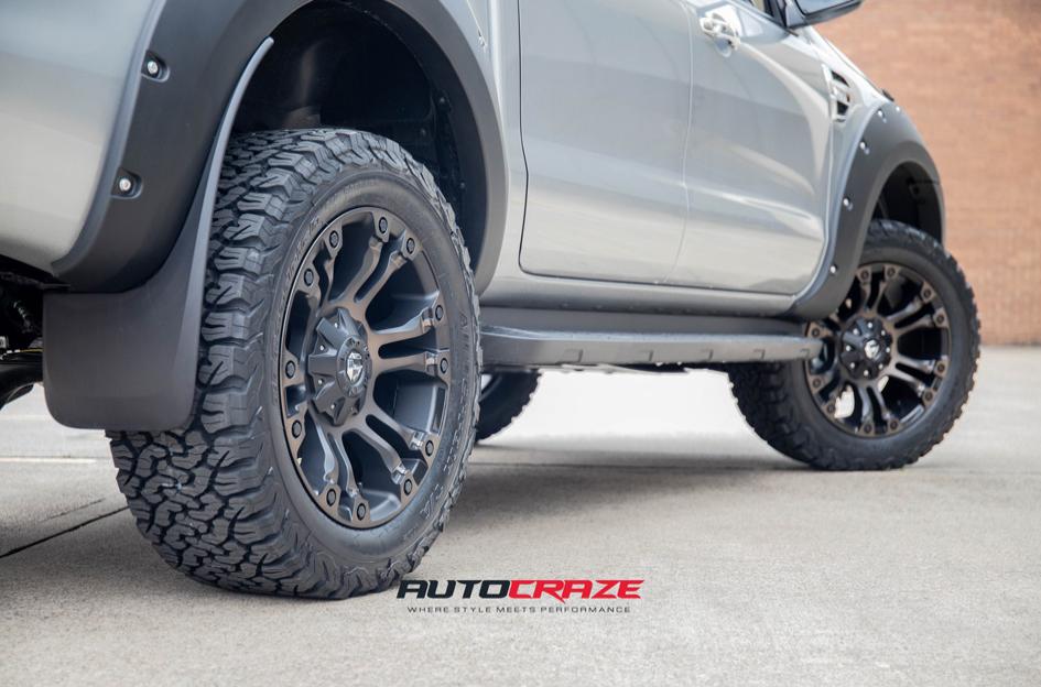 FORD-RANGER-VAPOR-MATTE-BLACK-DOUBLE-DARK-TINT
