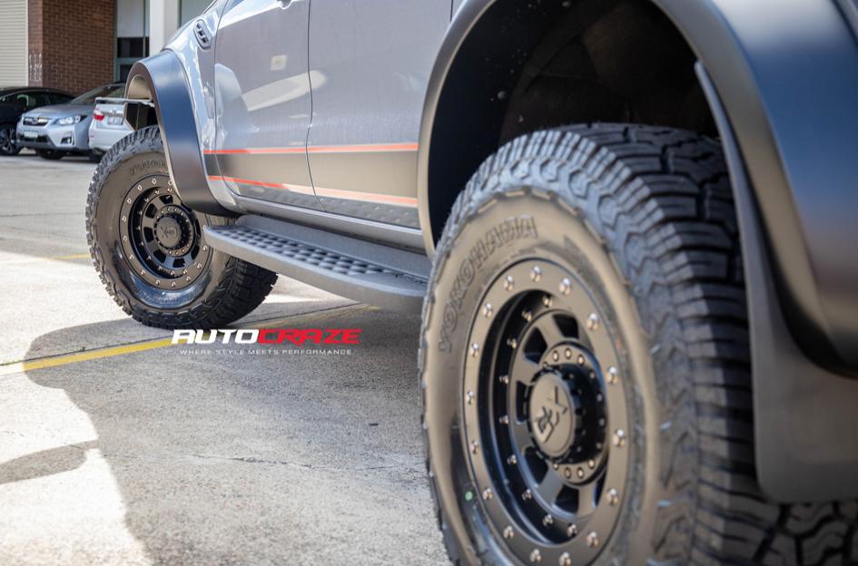 FORD RANGER RAPTOR CHASE SATIN BLACK