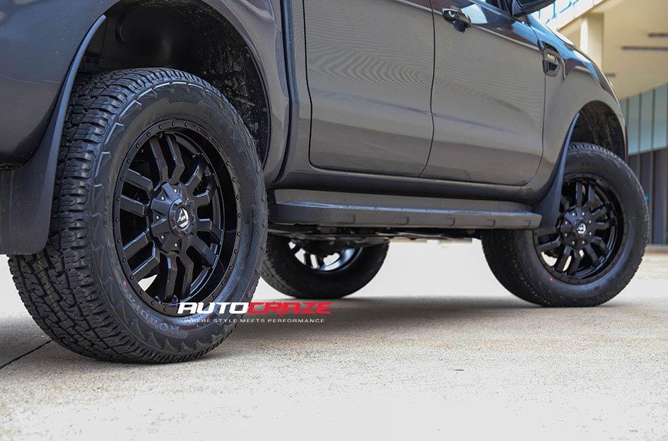 FORD-RANGER-RAPTOR-SLEDGE-MATTE-BLACK