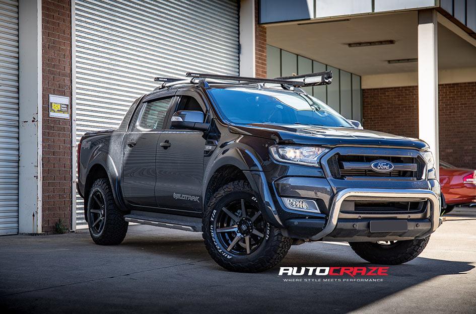 FORD RANGER AVALANCHE MATTE BLACK GREY FACE