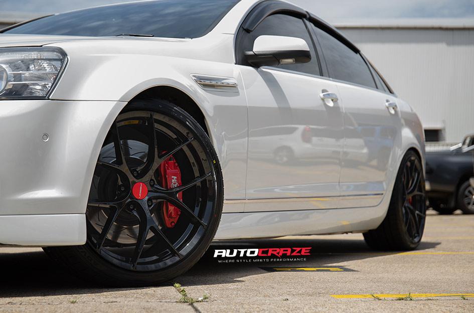 HOLDEN-CAPRICE-ZR1-MATTE-BLACK