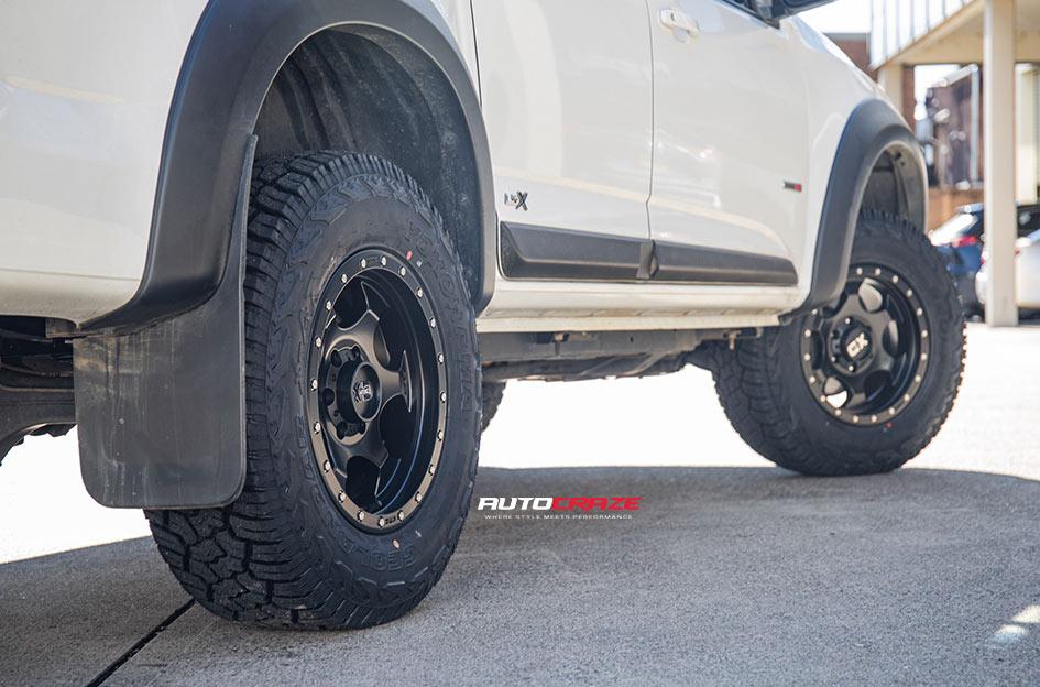 HOLDEN COLORADO RG1 SATIN BLACK