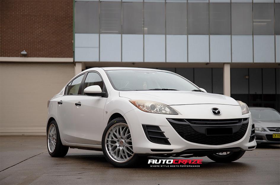 MAZDA 3 ZR2 HYPER SILVER