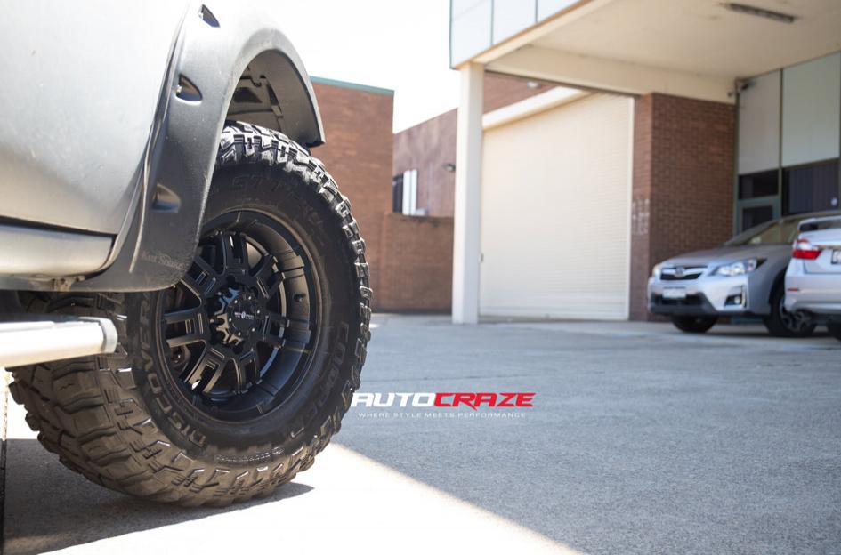MITSUBISHI TRITON RAMBO SATIN BLACK