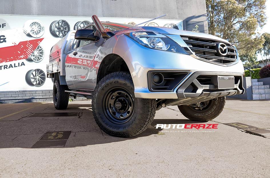 MAZDA BT 50 TERRA SATIN BLACK