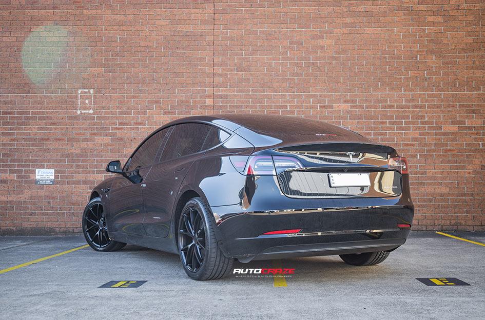 TESLA MODEL 3 MISANO MATTE BLACK