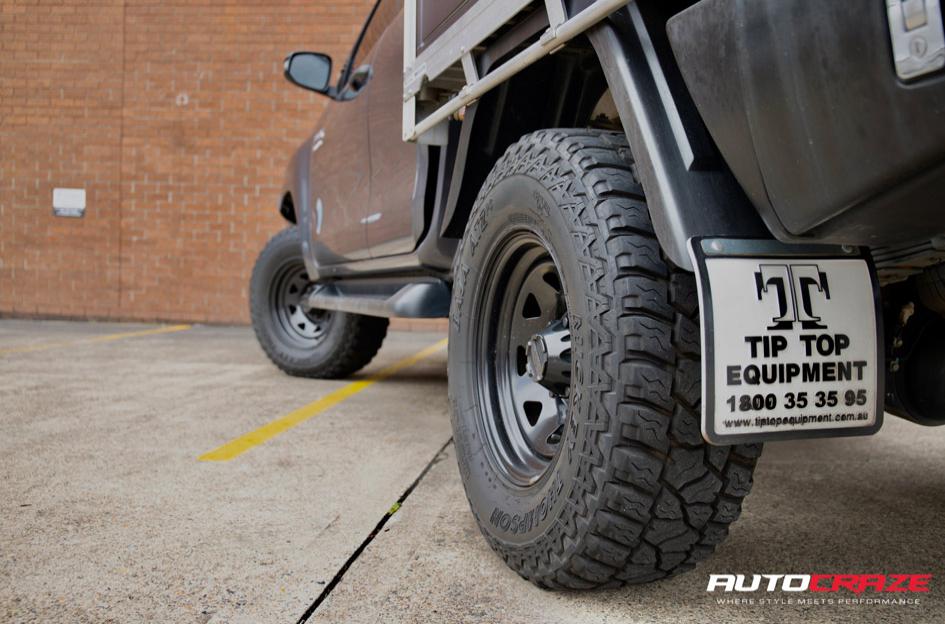 TOYOTA HILUX N80 4WD TERRA SATIN BLACK
