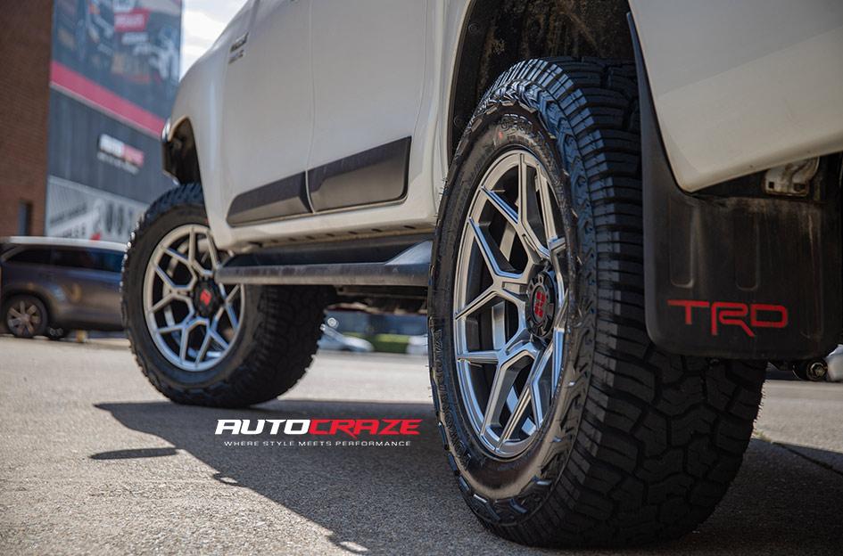 TOYOTA HILUX 4WD SABBATH HYPERBLACK