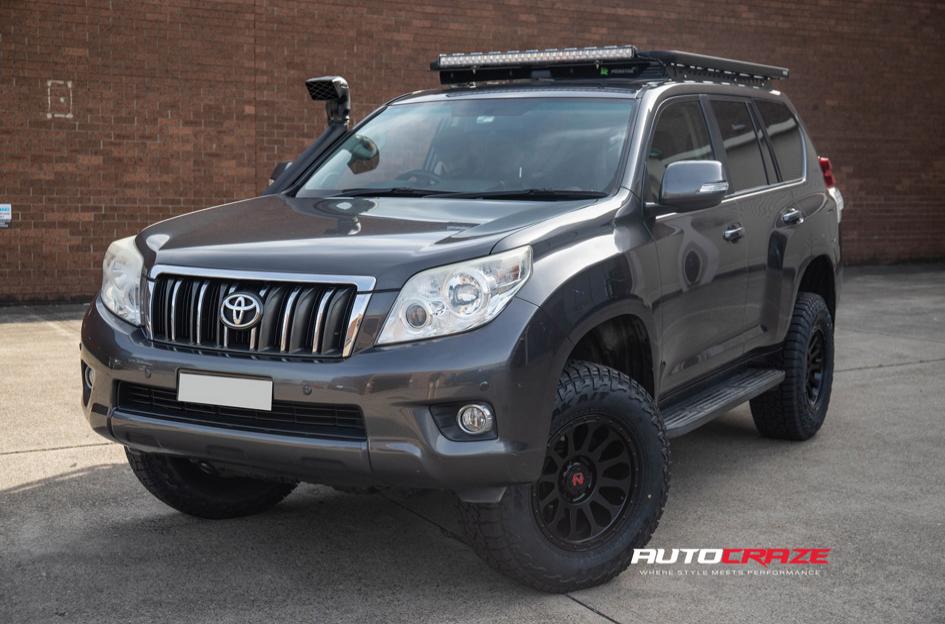 TOYOTA LANDCRUISER VICTIM MATTE BLACK