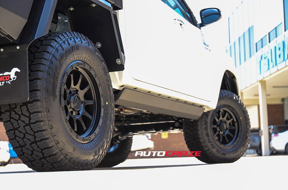 TOYOTA HILUX N80 4WD RG3 SATIN BLACK