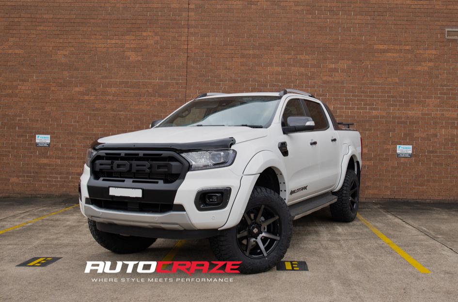 FORD RANGER AVALANCHE MATTE BLACK GREY FACE