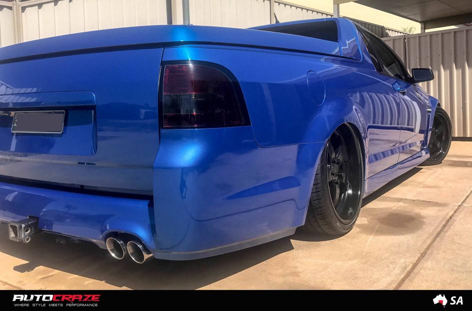 HOLDEN-COMMODORE-PANTANO-MATTE-BLACK