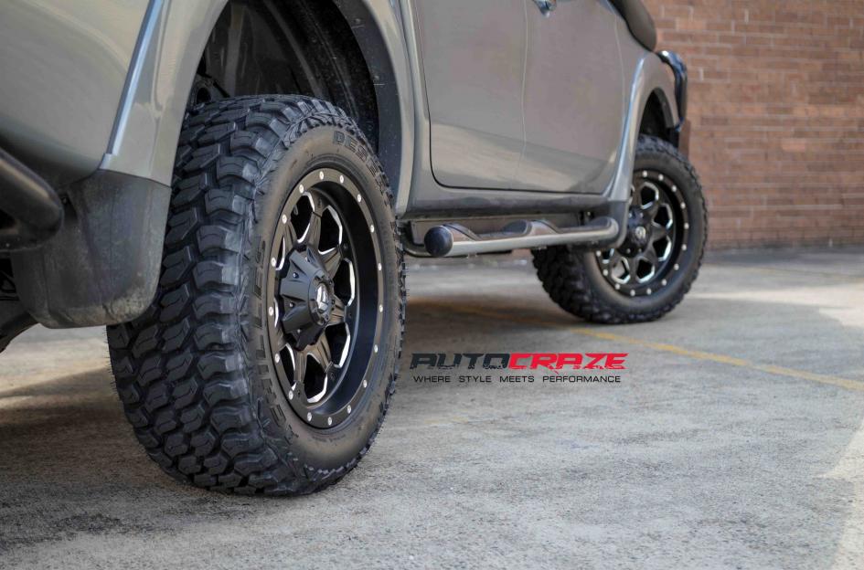 MITSUBISHI TRITON BOOST GLOSS BLACK MILLED ACCENTS