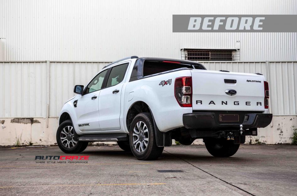 FORD RANGER COUPLER BLACK MACHINED WITH DARK TINT