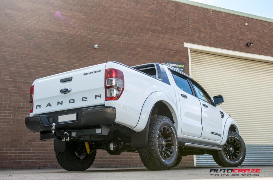 FORD-RANGER-VAPOR-MATTE-BLACK