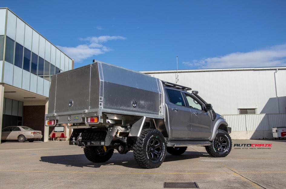 FORD RANGER BEAST GLOSS BLACK MILLED ACCENTS