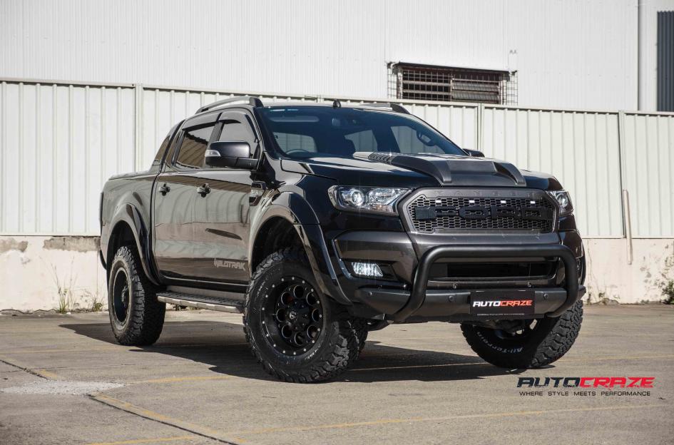 FORD RANGER REVOLVER GLOSS BLACK WITH MILLED ACCENTS