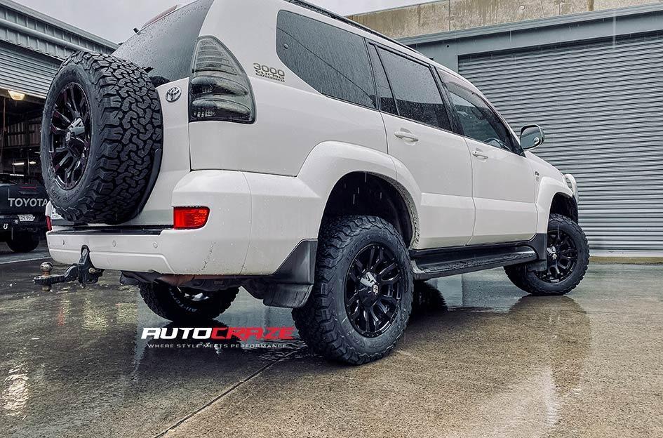 TOYOTA-PRADO-FLORIDA-MATT-BLACK