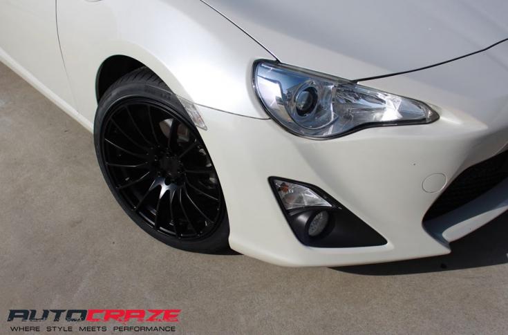 TOYOTA 86 550 FLAT BLACK