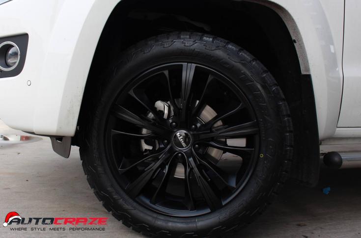 VOLKSWAGEN AMAROK KAPTIVE SATIN BLACK