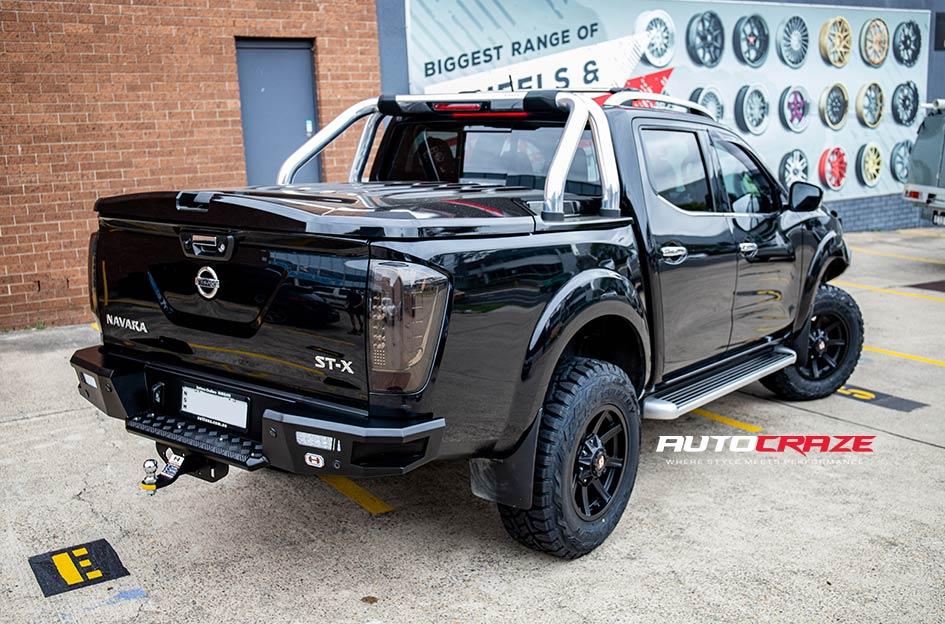NISSAN NAVARA RAZORBACK FLAT BLACK