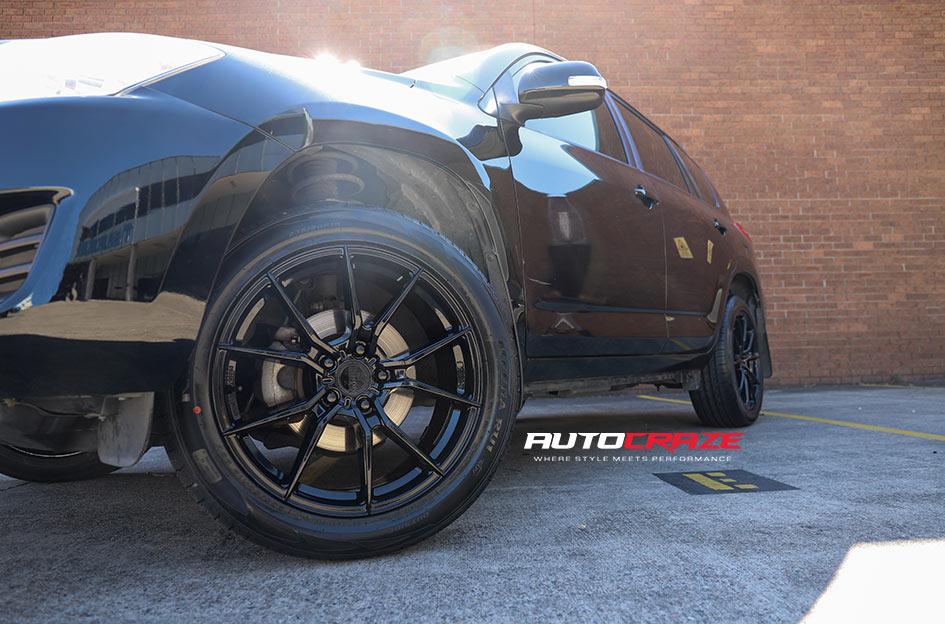 TOYOTA-RAV4-VENOM-GLOSS-BLACK