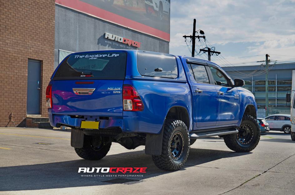 TOYOTA HILUX N80 4WD D LOCKER BLACK