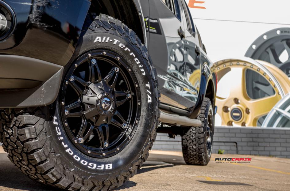 NISSAN NAVARA HOSTAGE MATTE BLACK