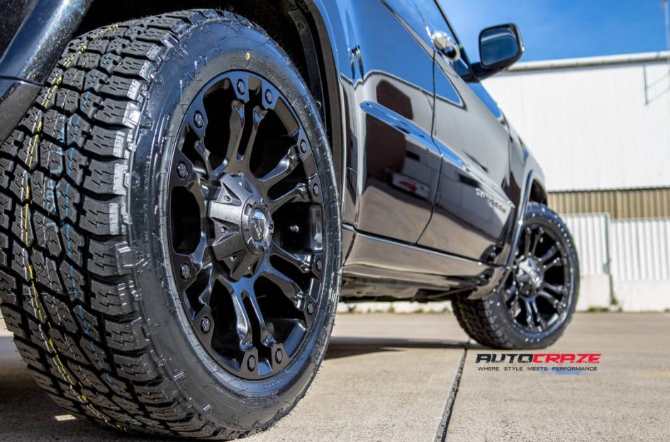 JEEP-GRAND-CHEROKEE-VAPOR-MATTE-BLACK