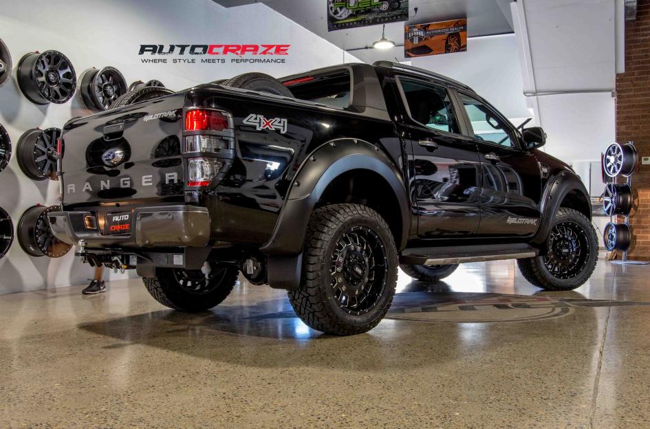 FORD RANGER GD03 GLOSS BLACK MILLED ACCENTS