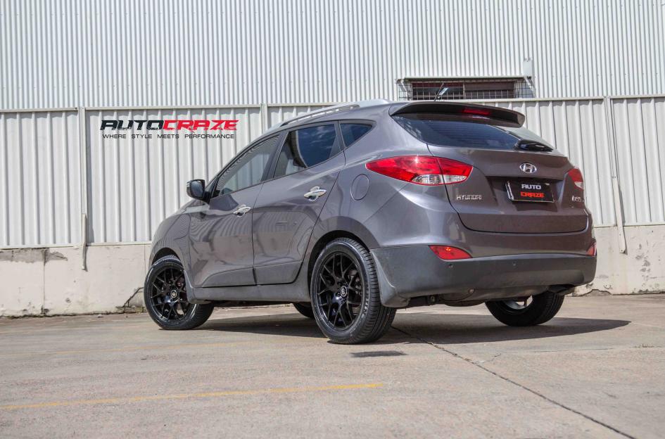 HYUNDAI IX35 M SPEC MATTE BLACK