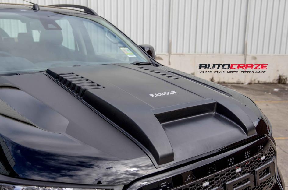 FORD-RANGER-VAPOR-BLACK-MACHINED-WITH-DARK-TINT