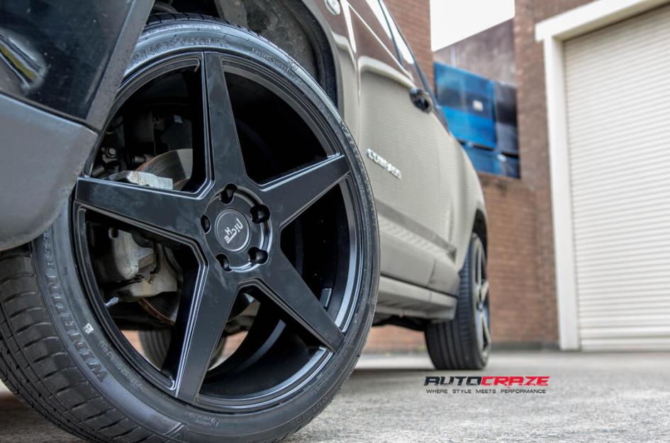 JEEP COMPASS CARINI MATTE BLACK