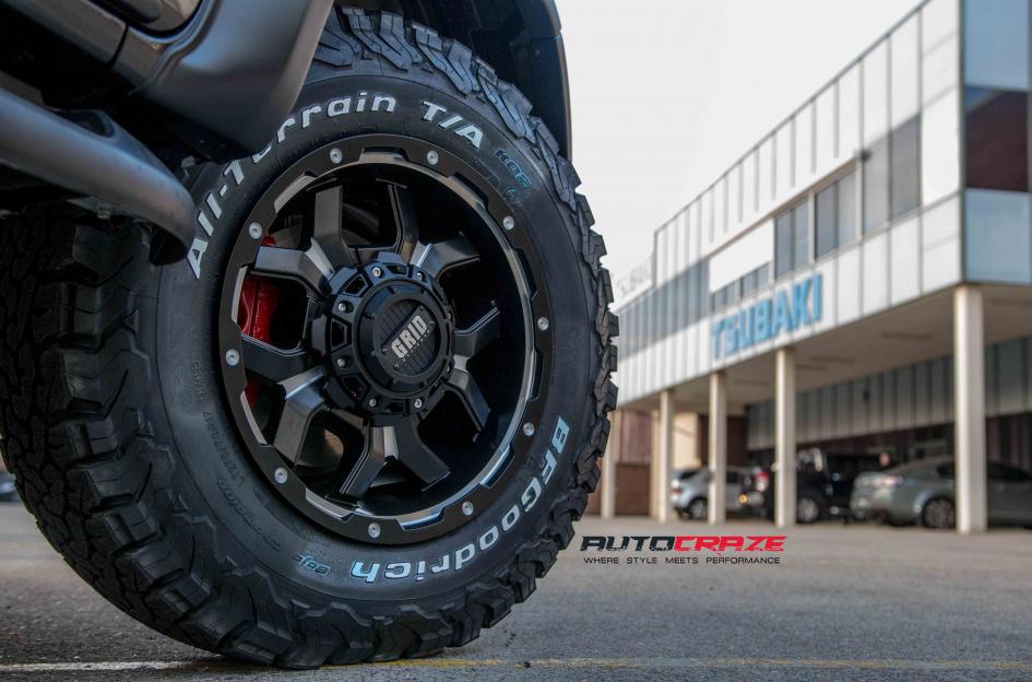 TOYOTA HILUX N80 4WD GD07 MATTE BLACK MILLED