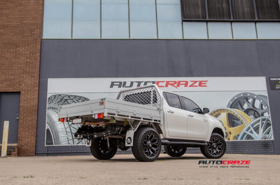 TOYOTA HILUX N80 4WD ASSAULT GLOSS BLACK MILLED ACCENTS