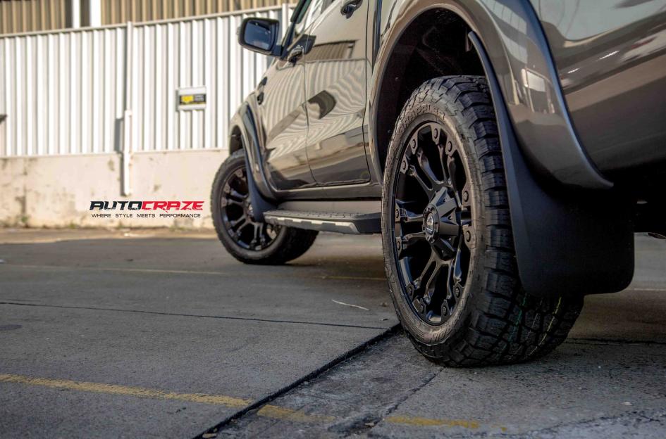 FORD-RANGER-VAPOR-MATTE-BLACK-9
