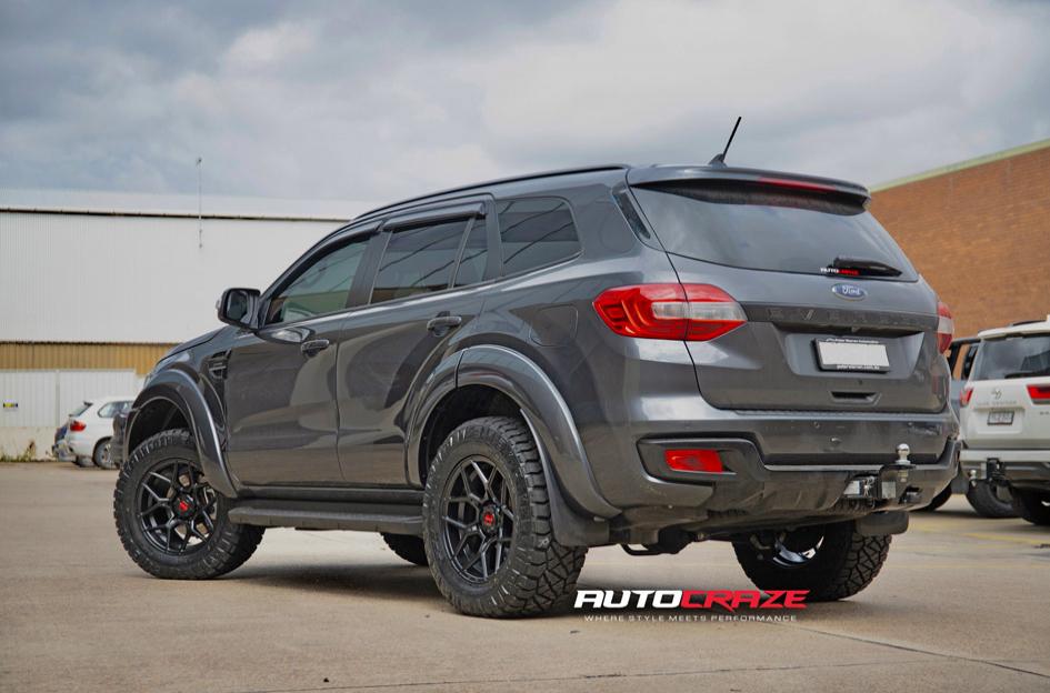 FORD EVEREST SABBATH MATTE BLACK