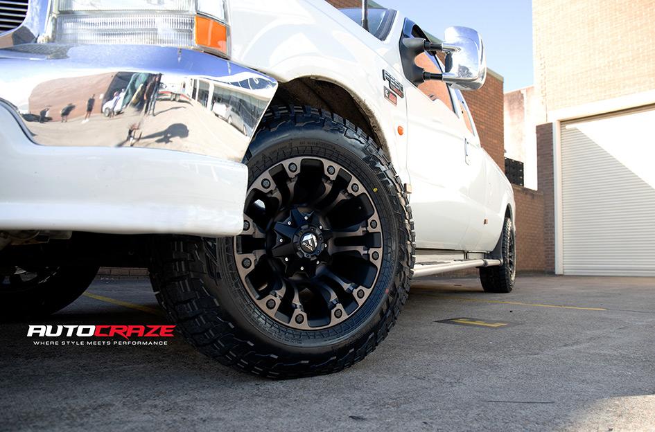 FORD-F250-BLITZ-GLOSS-BLACK