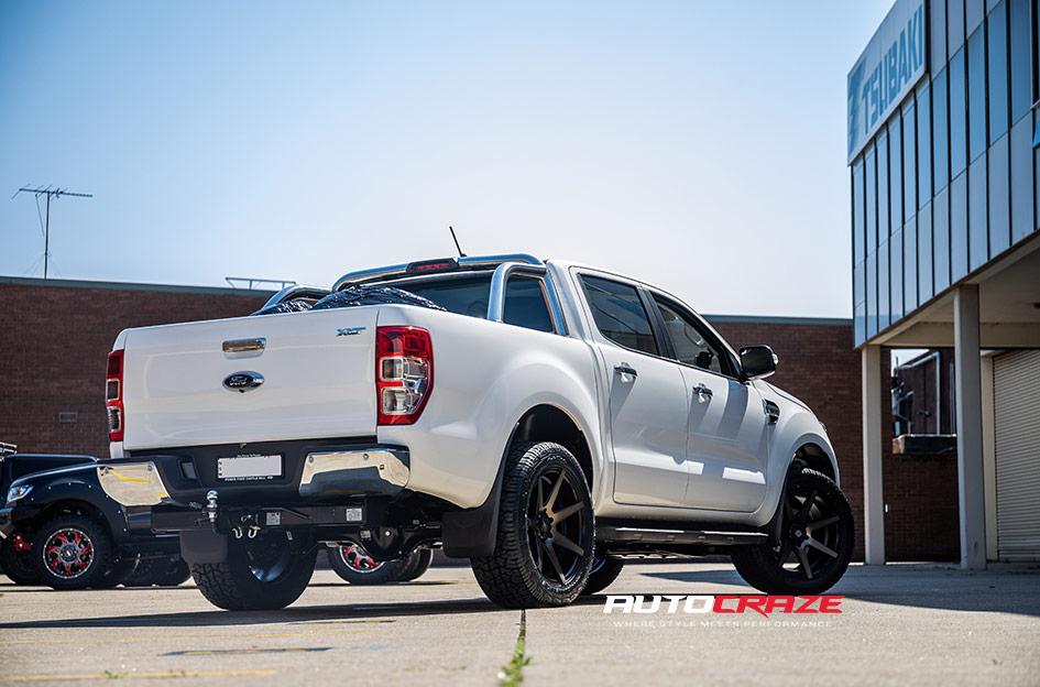 FORD RANGER AVALANCHE MACHINED FACE MATTE BLACK DARK TINT