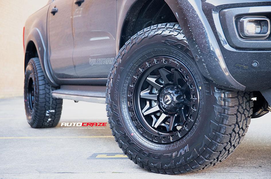 FORD RANGER COVERT MATTE BLACK